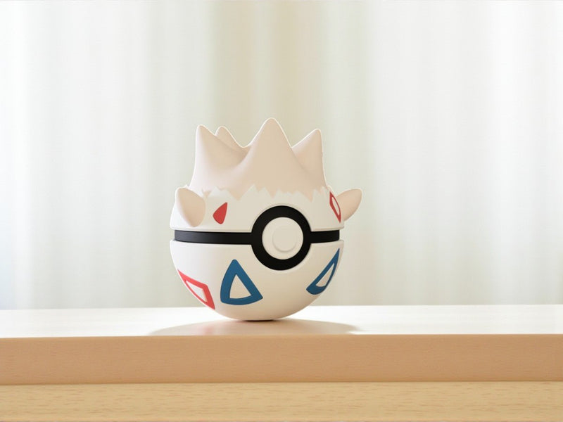#0175 Pokeball Togepi