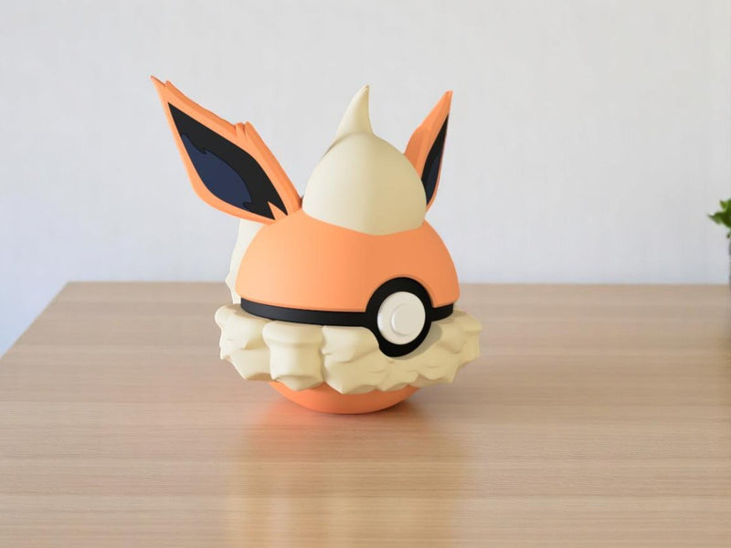 #0136 Pokeball Pyroli