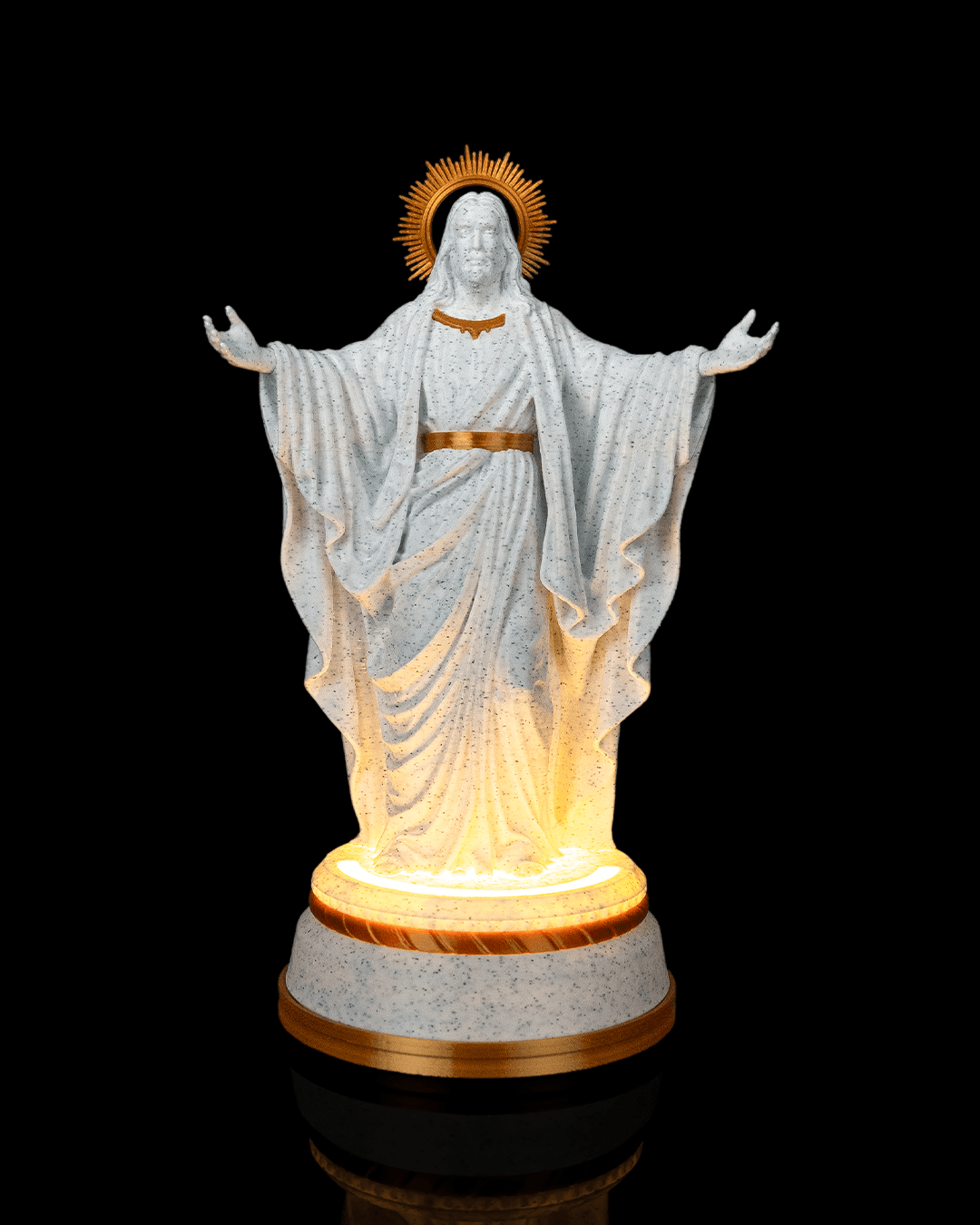 Christ of Light — Christ aux bras ouverts, vue 1