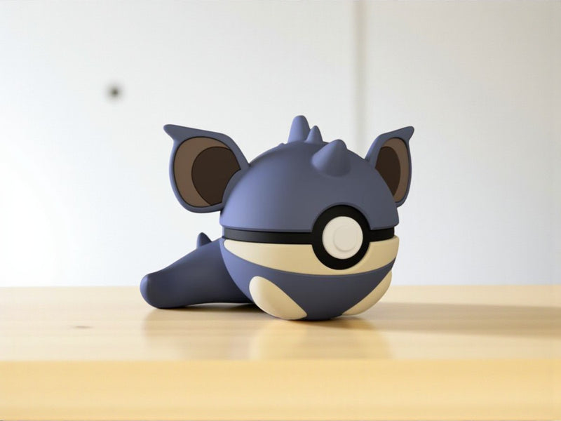 #0031 Pokeball Nidoqueen